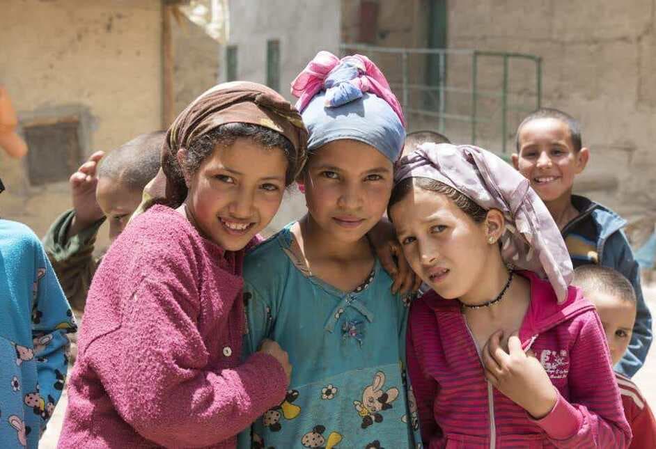 Children walking in the Atlas