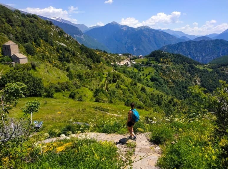 The village of Tella